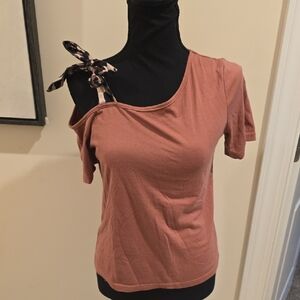SHEIN Terracotta Short Sleeve Top with Bow Detail